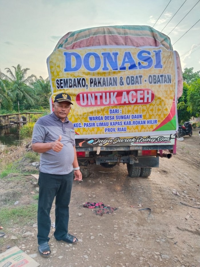 Penghulu Sungai Daun dan Warga Salurkan Bantuan Rp100 Juta untuk Korban Bencana di Aceh