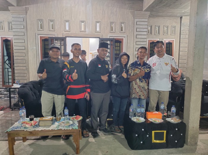 Sambut HUT ke-81 RI, Penghulu Sungai Nyamuk Gelar Turnamen Badminton Open Kecamatan