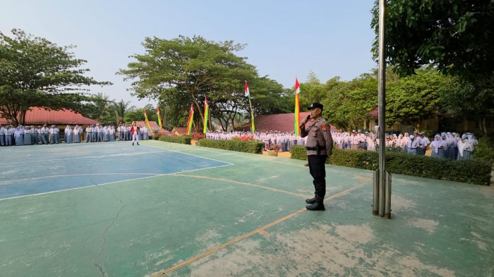 Panit Binmas Polsek Bagan Sinembah Tekankan Disiplin dan Bahaya Narkoba kepada Pelajar